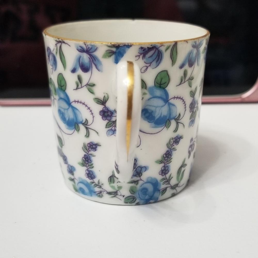 Lefton 2120 Floral Blue Green Purple Cup With Gold Accent - Picture 3 of 6
